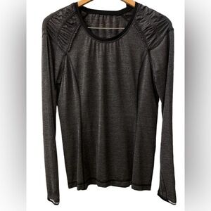 EUC Lululemon long Sleeve Running Top- Size 10